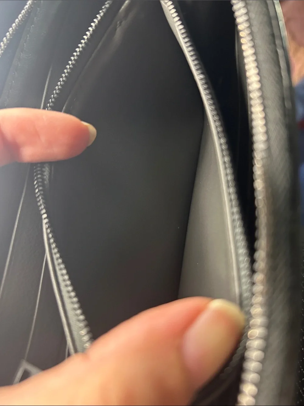 Bottega Veneta Black Intrecciato Woven Zip Phone Case